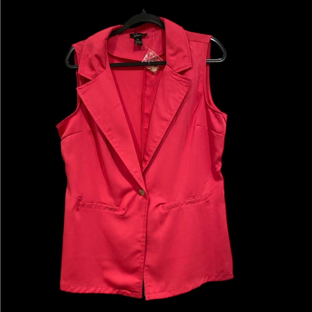 NWOT Japna pink vest xl